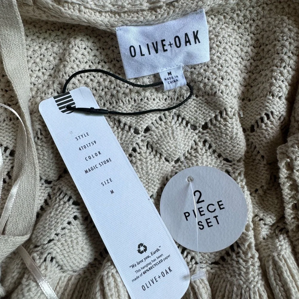 NWT Olive & Oak Cream Knit Sweater - Picture 8 of 8